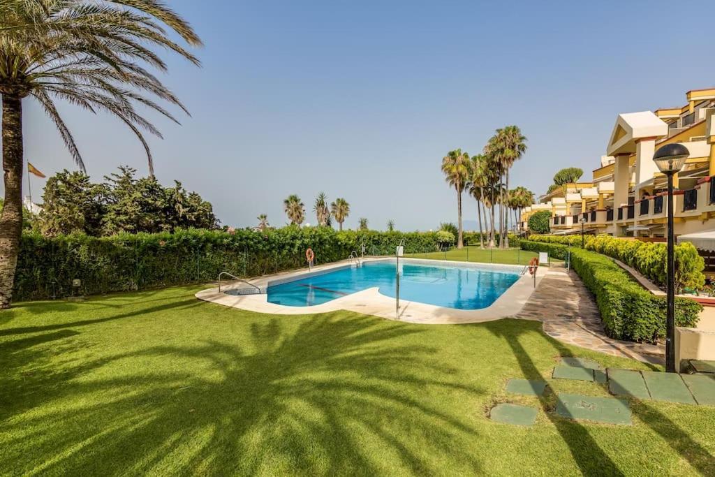Oleholidays 726 Romana Playa Junto Al Mar Apartament Marbella